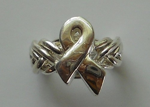 6 Ribbon Ladies Puzzle Ring
