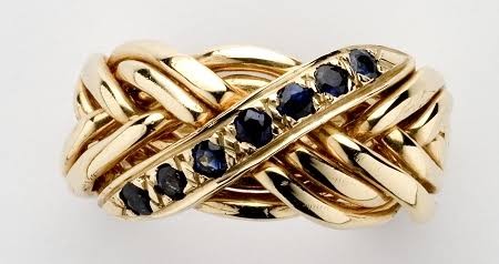8WBD Sapphire .25ct Ladies Puzzle Ring
